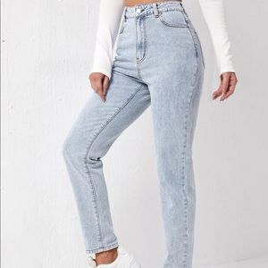 NWOT SHEIN Mom Jeans